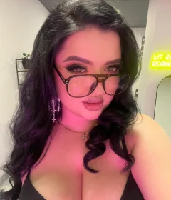 КАРИНА Russian(Foto Real)